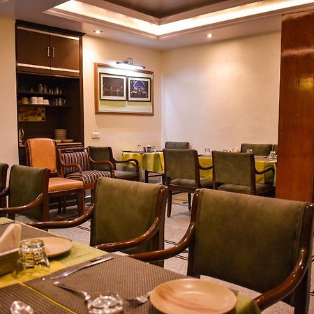 Hotel Marc Shimla Zewnętrze zdjęcie