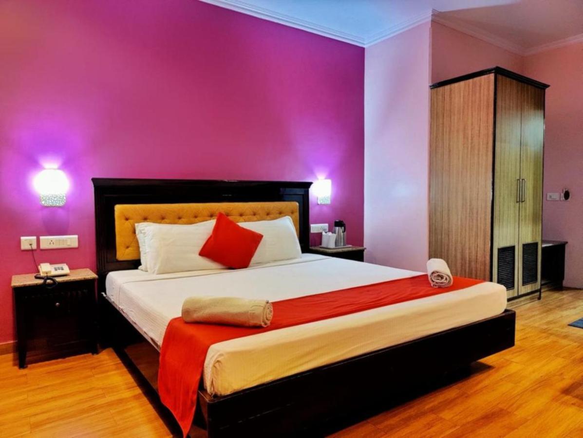 Hotel Marc Shimla Zewnętrze zdjęcie