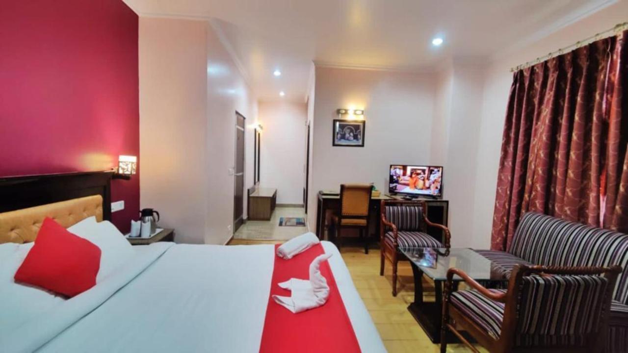 Hotel Marc Shimla Zewnętrze zdjęcie