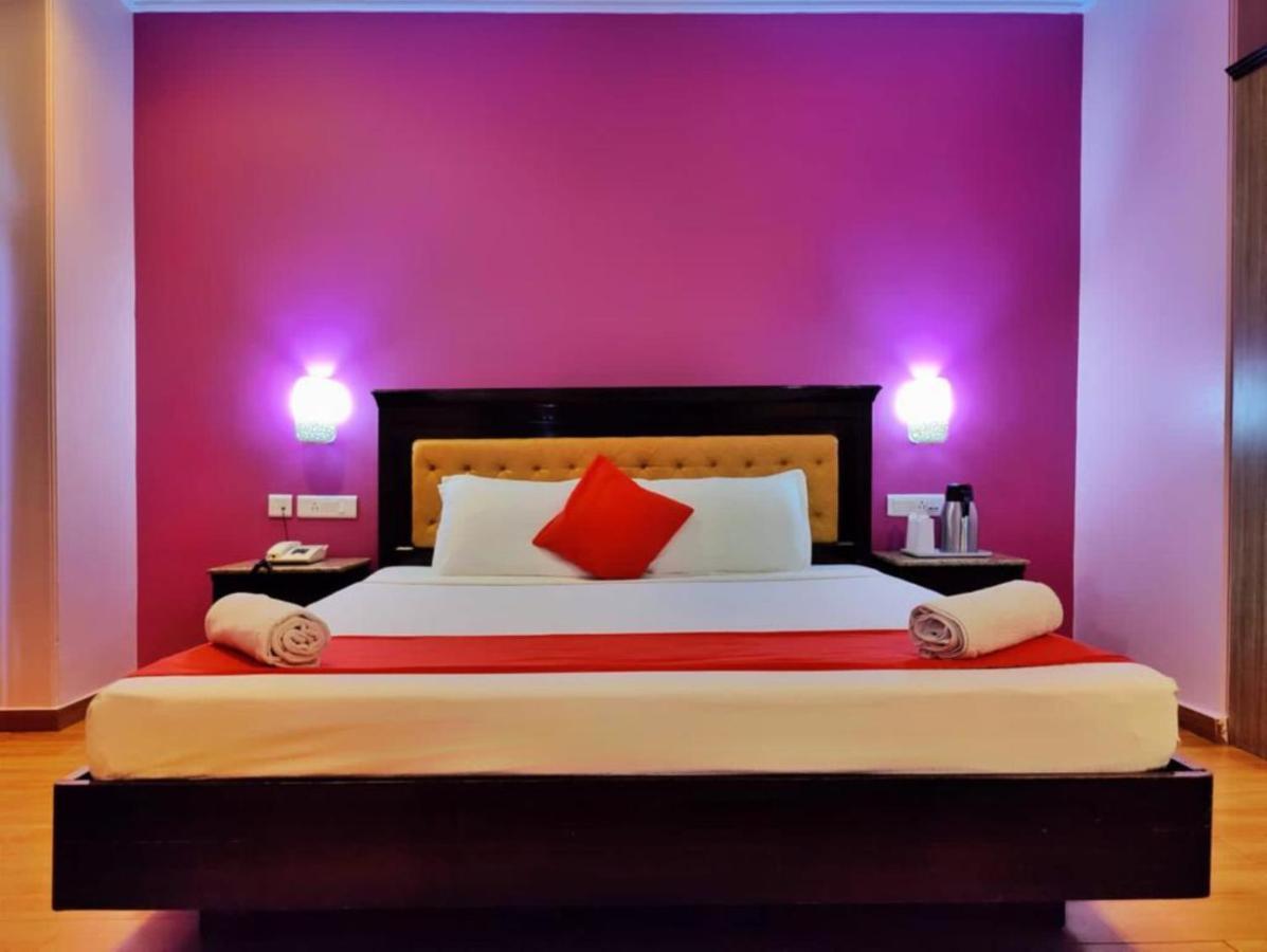 Hotel Marc Shimla Zewnętrze zdjęcie