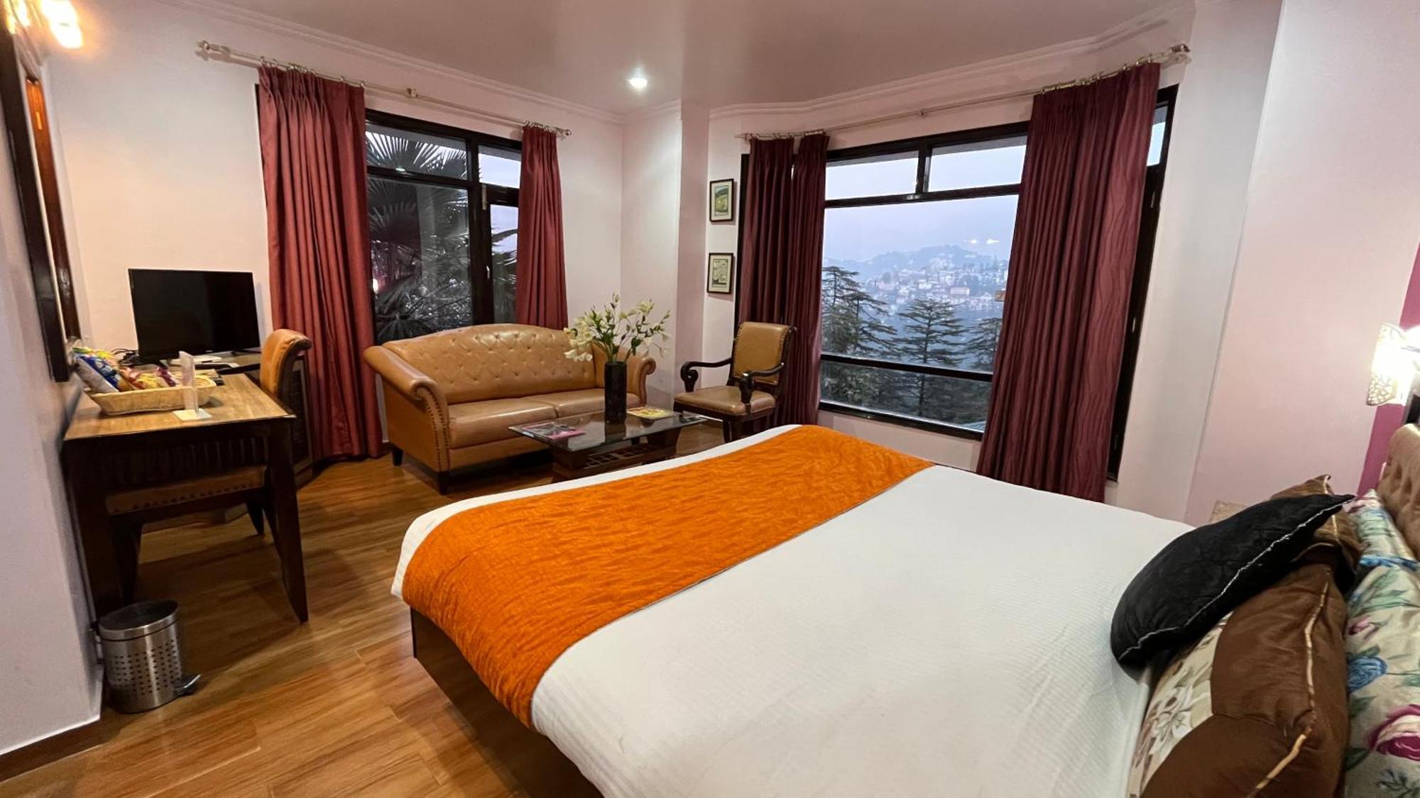 Hotel Marc Shimla Zewnętrze zdjęcie