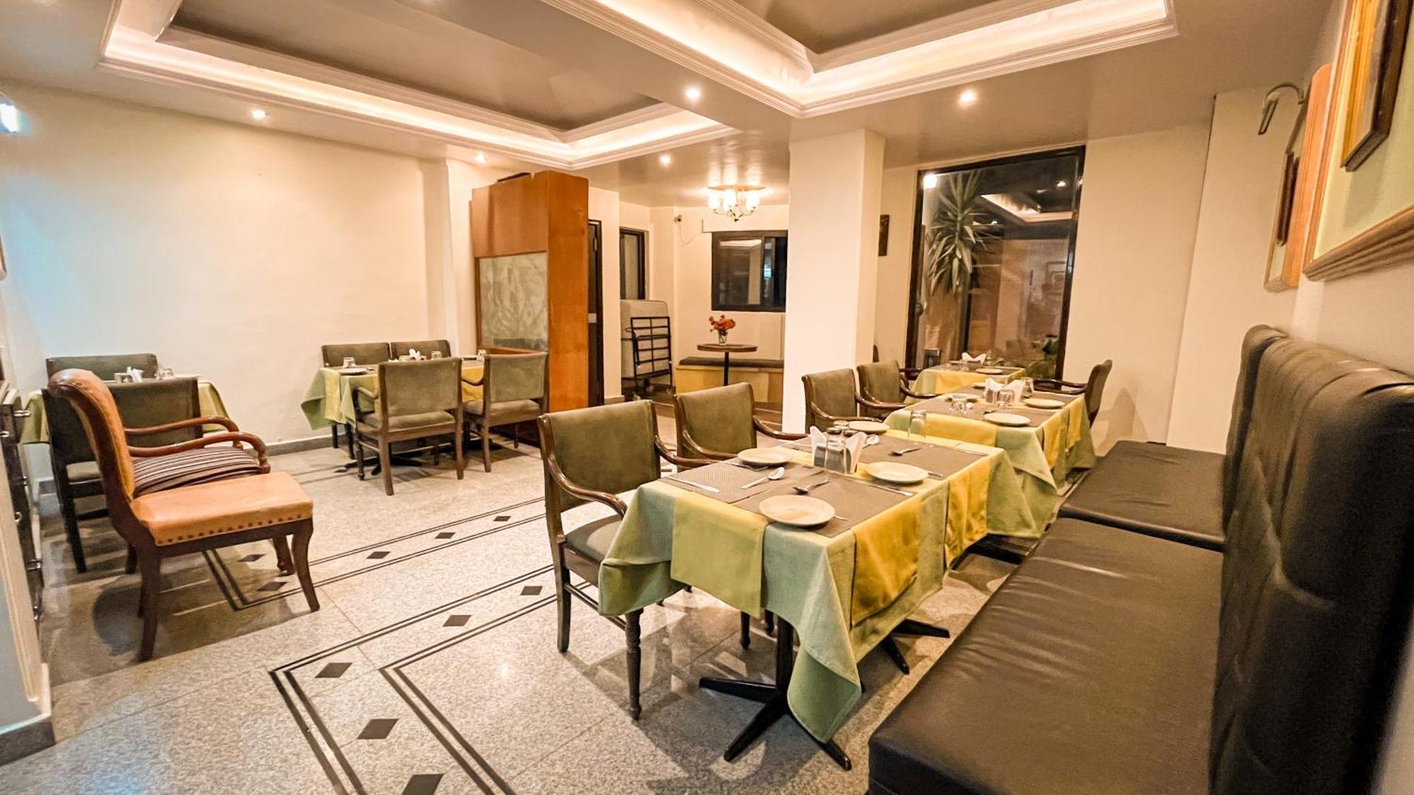 Hotel Marc Shimla Zewnętrze zdjęcie